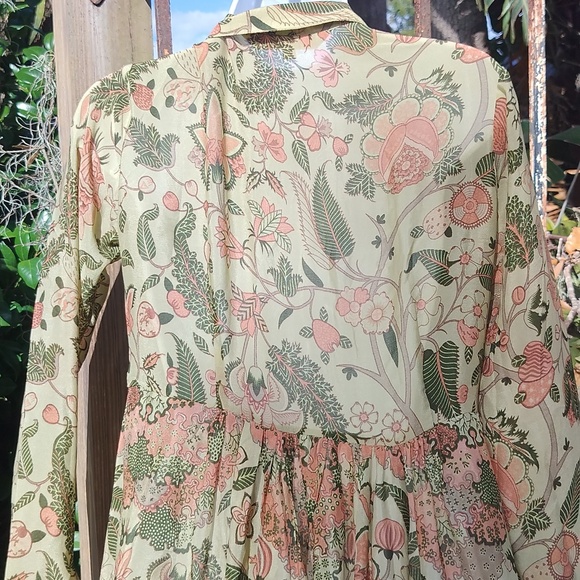 Ritu Kumar floral silky maxi size 8 - Picture 12 of 12